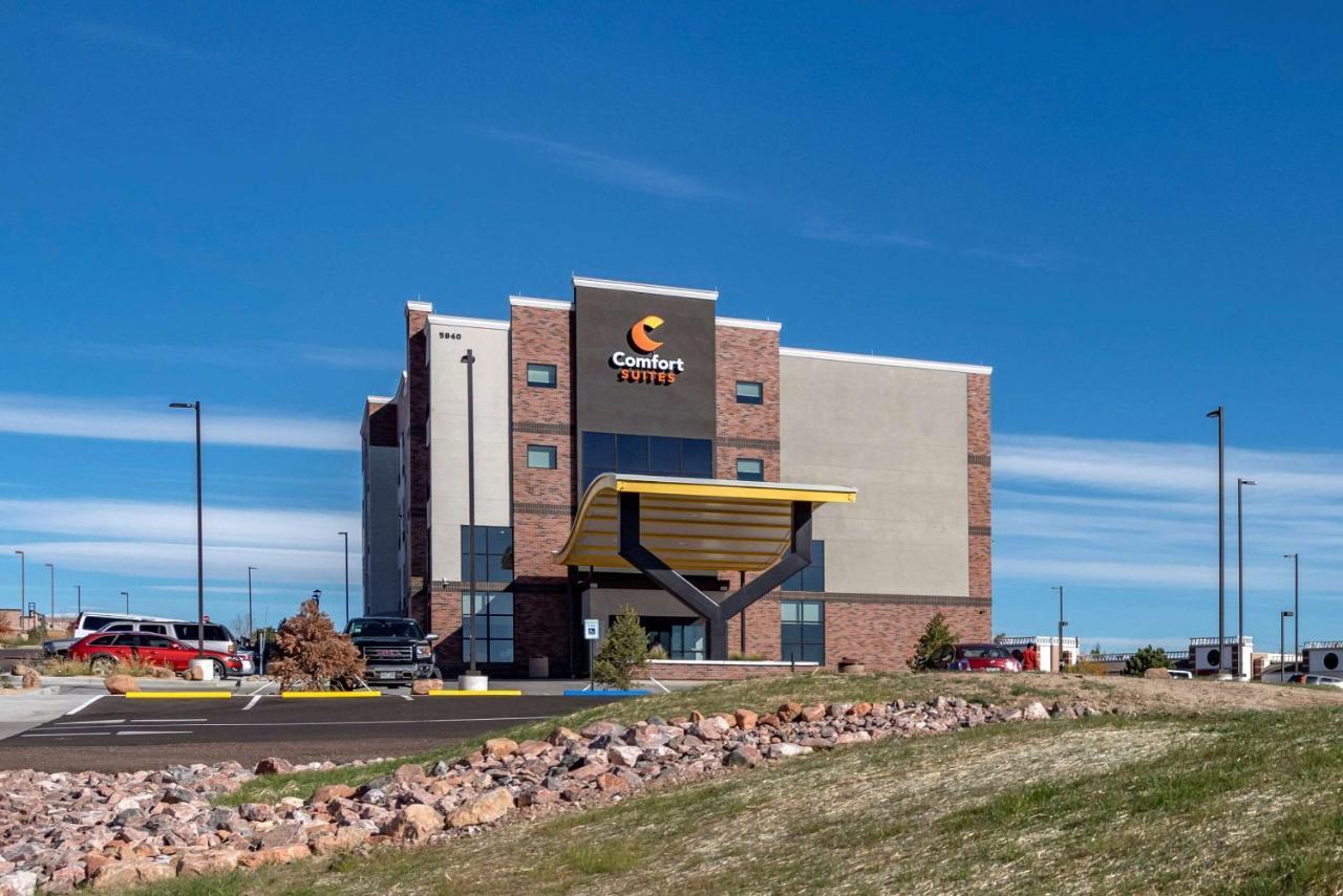 Comfort Suites Colorado Springs East -Medical Center Area Exterior photo